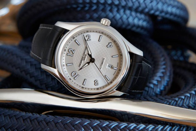 Frédérique Constant : la nouvelle Runabout Frédérique Constant : la nouvelle Runabout
