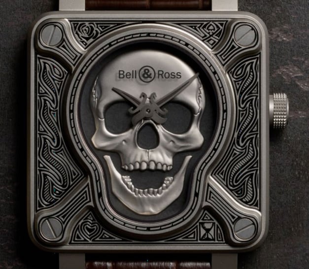 Burning Skull Bell&Ross : le crâne et le tatouage Burning Skull Bell&Ross : le crâne et le tatouage