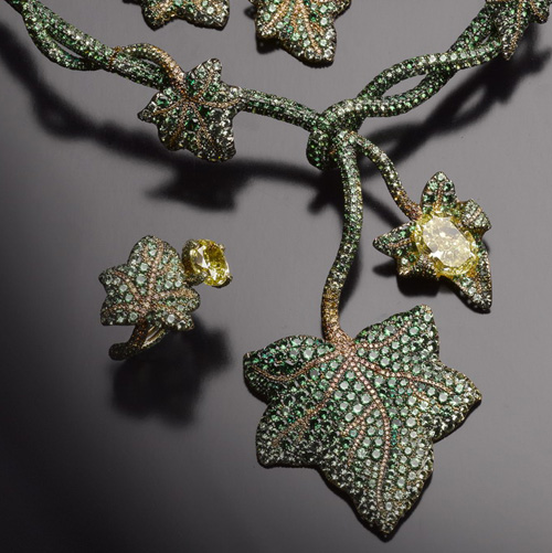 Le Lierre : une parure horlogère et joaillière unique, par Jaeger-LeCoultre Le Lierre : une parure horlogère et joaillière unique, par Jaeger-LeCoultre