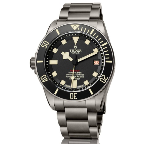 Tudor Pelagos LHD : plongeuse à bâbord ! Tudor Pelagos LHD : plongeuse à bâbord !