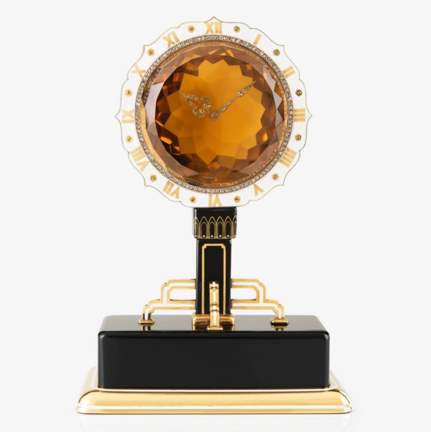 Cartier : 1,5 million d'euros pour une pendule mystérieuse Cartier : 1,5 million d'euros pour une pendule mystérieuse