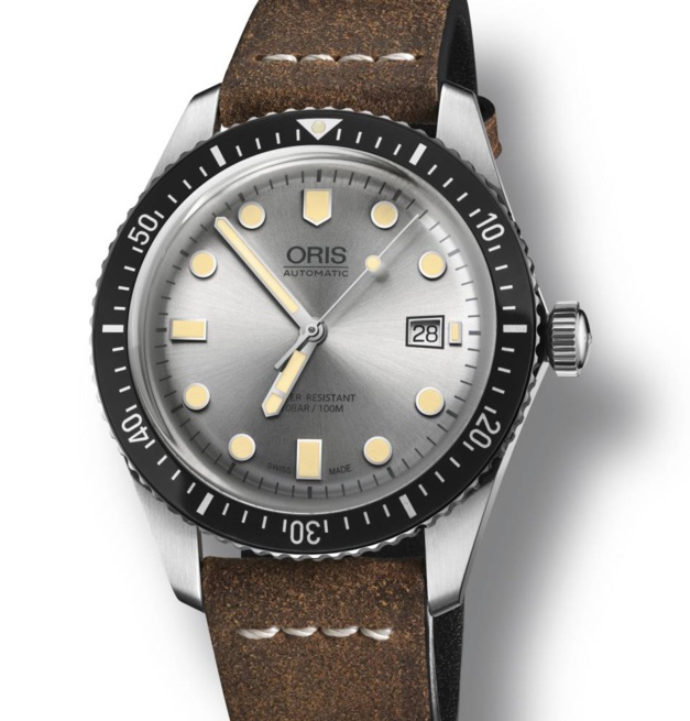 Oris Divers Sixty-Five cadran argent
