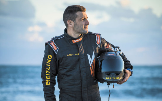 Breitling : Franky Zapata sur Flyboard Air, le fou du volant Breitling : Franky Zapata sur Flyboard Air, le fou du volant