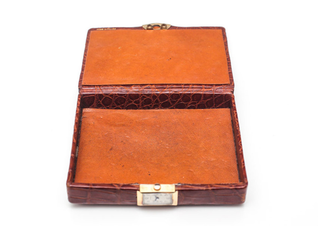 Lacloche : l'étui à cigarettes qui donnait l'heure Lacloche : l'étui à cigarettes qui donnait l'heure