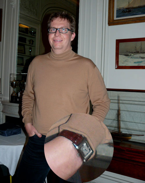 Portrait de Bertrand, qui préfère les montres neuves pour en être le premier propriétaire Portrait de Bertrand, qui préfère les montres neuves pour en être le premier propriétaire