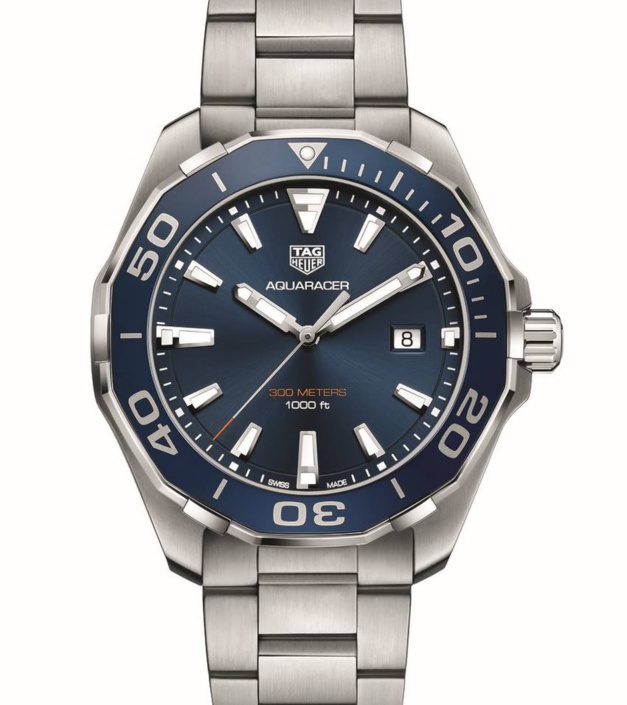 Aquaracer 300 mètres 43 mm : lunette alu et calibre quartz Aquaracer 300 mètres 43 mm : lunette alu et calibre quartz