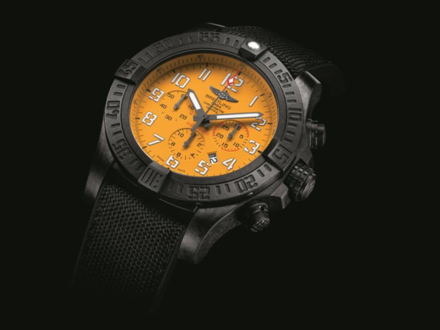 Breitling Avenger Hurricane 12h : un imposant boitier mais un poids plume Breitling Avenger Hurricane 12h : un imposant boitier mais un poids plume
