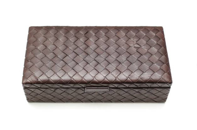 Bottega Venetta : bel écrin pour boutons de manchette