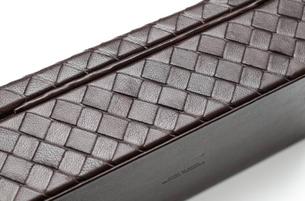 Bottega Venetta : bel écrin pour boutons de manchette