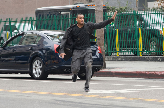 Takers : Chris Brown porte une Santos de chez Cartier