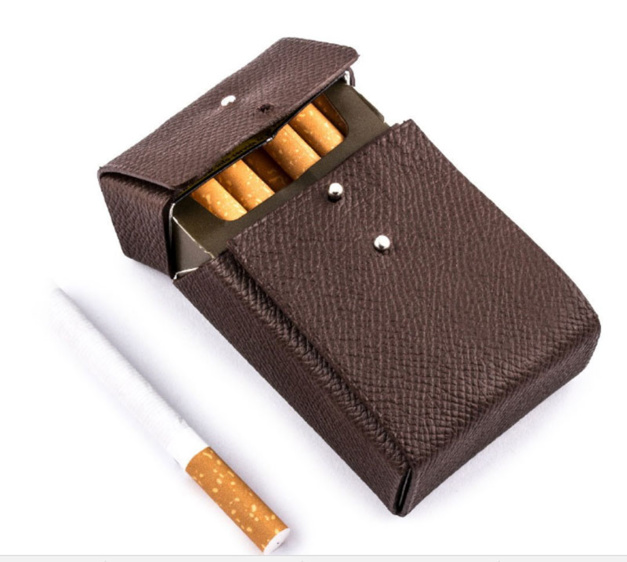 Origami : de splendides cache-paquets de cigarettes en cuir chez ABP