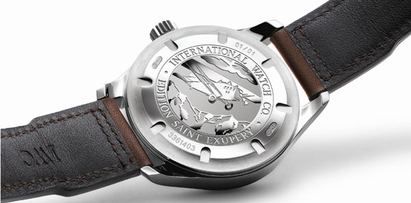 IWC : un modèle unique de Montre d’Aviateur UTC en platine part à plus de 46.000 dollars aux enchères