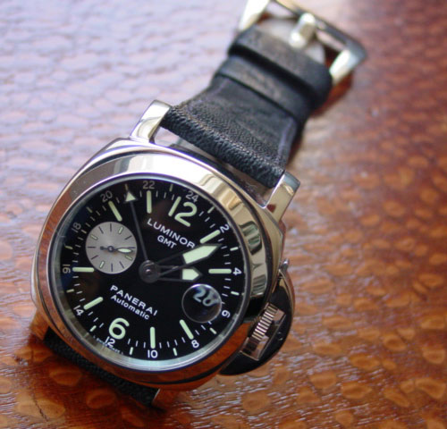 L’éléphant, un cuir de baroudeur… la chronique de l’Atelier du Bracelet Parisien L’éléphant, un cuir de baroudeur… la chronique de l’Atelier du Bracelet Parisien