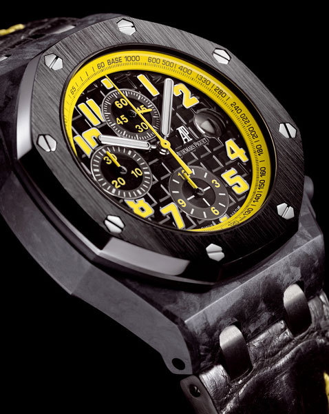 Carbone forgé et céramique : la Royal Oak Offshore entre dans le 21ème siècle Carbone forgé et céramique : la Royal Oak Offshore entre dans le 21ème siècle
