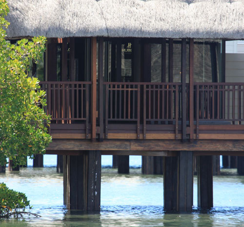 Hublot ouvre une boutique sur l’eau, à l’Ile Maurice : watch on the water !