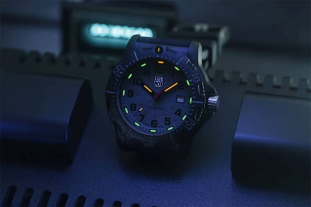 Pourquoi les montres Luminox sont-elles interdites en France ? Pourquoi les montres Luminox sont-elles interdites en France ?