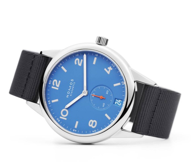 Nomos : une collection Aqua haute en couleur