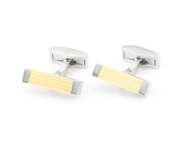 The Nines : des boutons de manchette en cerisier et bambou du Japon The Nines : des boutons de manchette en cerisier et bambou du Japon