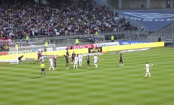 1911 Tekton Olympique Lyonnais : Ebel présente la montre officielle de l’OL