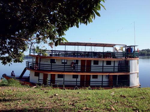 La Fondation Audemars Piguet inaugure un bateau-école sur l’Amazone