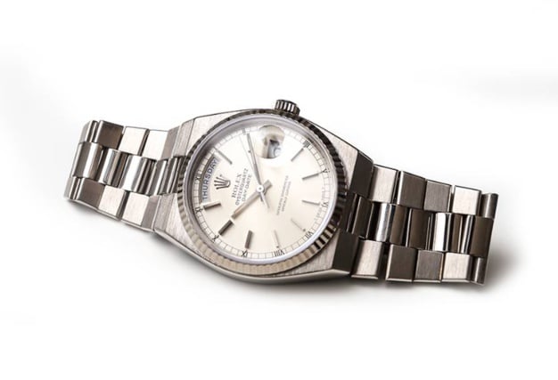 Old-time-heure : retour sur l'Oysterquartz daydate en or blanc Old-time-heure : retour sur l'Oysterquartz daydate en or blanc