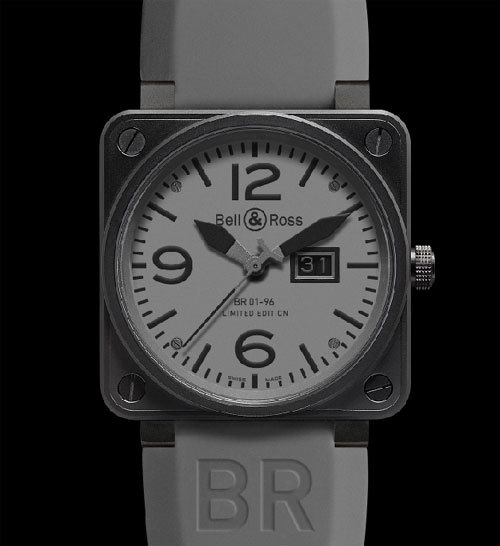 Bell & Ross Instrument BR 01-96 et 97 Commando : discrète mais lisible Bell & Ross Instrument BR 01-96 et 97 Commando : discrète mais lisible