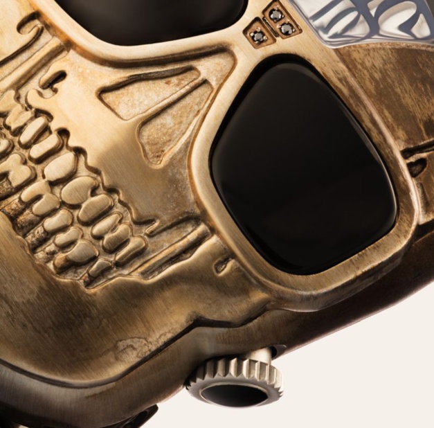 CLVII Timepieces : une montre "skull" très rock n'roll et abordable