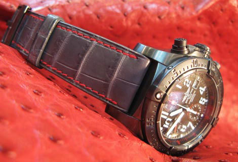 Quand une « simple » couture suffit à personnaliser votre bracelet-montre… La chronique de l’Atelier du Bracelet Parisien Quand une « simple » couture suffit à personnaliser votre bracelet-montre… La chronique de l’Atelier du Bracelet Parisien