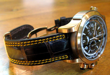 Quand une « simple » couture suffit à personnaliser votre bracelet-montre… La chronique de l’Atelier du Bracelet Parisien Quand une « simple » couture suffit à personnaliser votre bracelet-montre… La chronique de l’Atelier du Bracelet Parisien