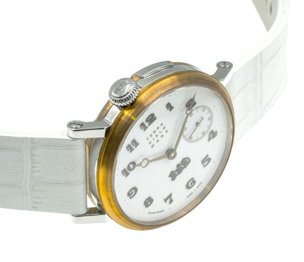 Terra Cielo Mare Toponi : montre d'état-major... décalée Terra Cielo Mare Toponi : montre d'état-major... décalée