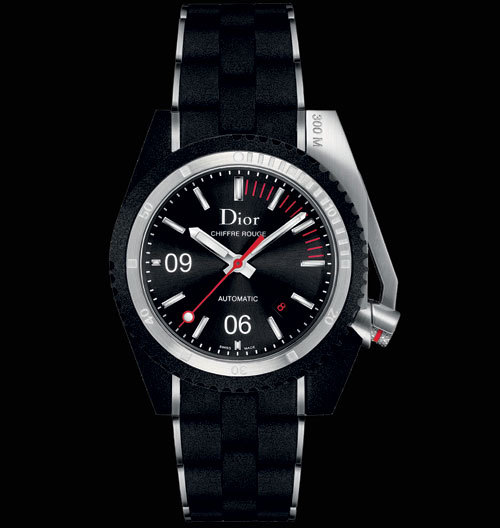 Dior Chiffre rouge D01 et D02 : deux élégantes plongeuses Dior Chiffre rouge D01 et D02 : deux élégantes plongeuses