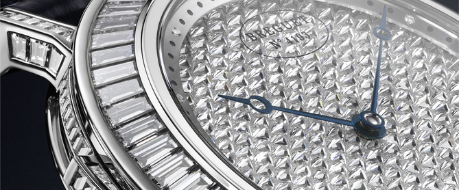 Breguet Classique Grande Complication N°7639 : une Répétition minutes haute joaillerie, le luxe à l’état pur ! Breguet Classique Grande Complication N°7639 : une Répétition minutes haute joaillerie, le luxe à l’état pur !