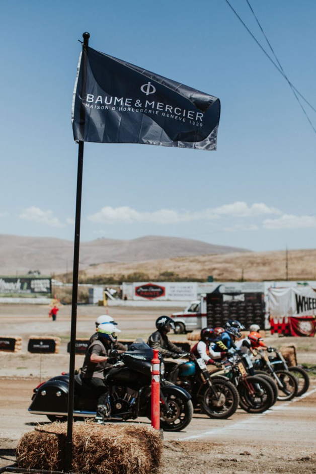 Baume et Mercier célèbre sa Clifton Club au Wheels & Waves de Cayucos Baume et Mercier célèbre sa Clifton Club au Wheels & Waves de Cayucos