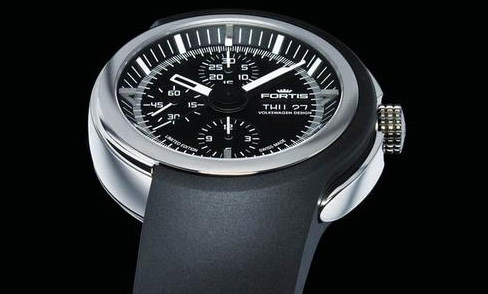 Cargo : Martin Rapold porte une Fortis Spaceleader chronograph 