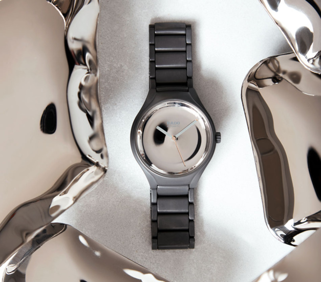 Rado True Face : collab' avec Oskar Zieta Rado True Face : collab' avec Oskar Zieta