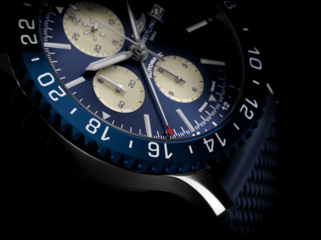 Breitling : deux nouvelles Chronoliner en versions bleue et bronze Breitling : deux nouvelles Chronoliner en versions bleue et bronze