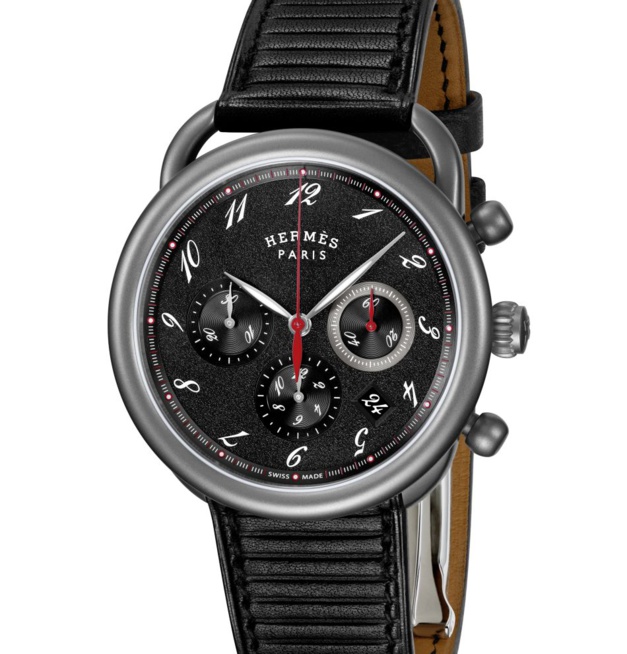 Hermès : le chrono Arceau se fait tout léger grâce au titane Hermès : le chrono Arceau se fait tout léger grâce au titane