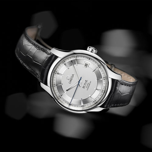 In the air : Georges Clooney porte une Omega De Ville In the air : Georges Clooney porte une Omega De Ville