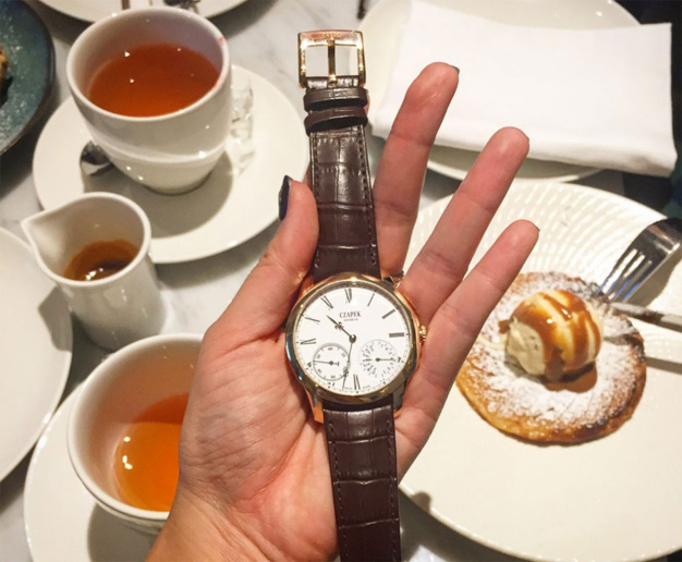 Crédit photo Christina Sang for Dubai Watch Club Girls Crédit photo Christina Sang for Dubai Watch Club Girls