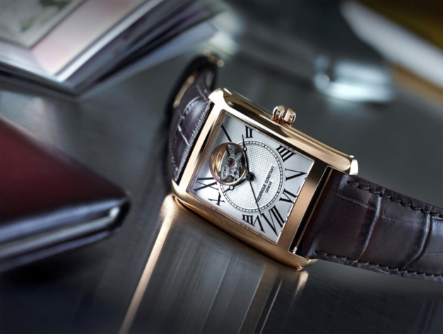 Frédérique Constant Classique Carrée Automatique : carré pour femmes Frédérique Constant Classique Carrée Automatique : carré pour femmes