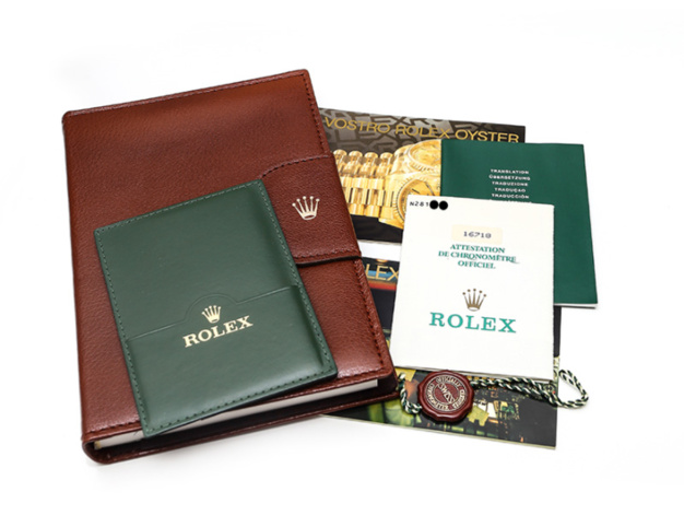 Rolex GMT or jaune 16718 : une rareté neuve de stock chez Old-time-heure.com Rolex GMT or jaune 16718 : une rareté neuve de stock chez Old-time-heure.com