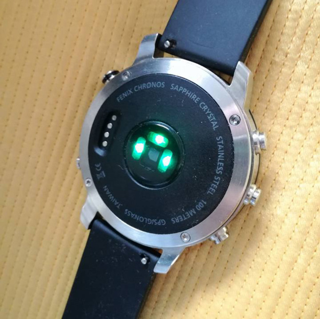 Garmin fēnix Chronos : la montre connectée des aventuriers Garmin fēnix Chronos : la montre connectée des aventuriers