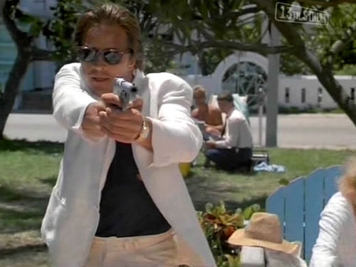 Deux flics à Miami, DR Deux flics à Miami, DR