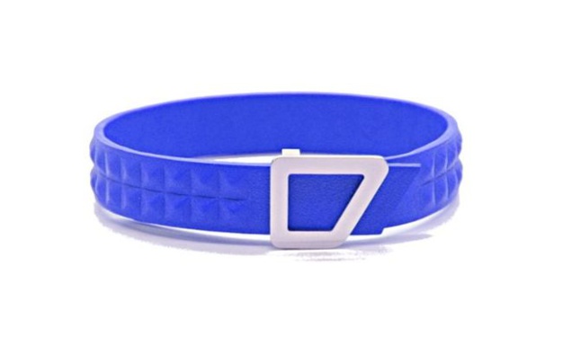 Alony : des bracelets en cuir "clou de Paris"