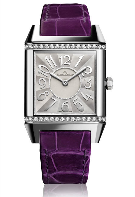 Reverso Squadra Lady : cadran de nacre blanche, boitier serti et bracelet interchangeable