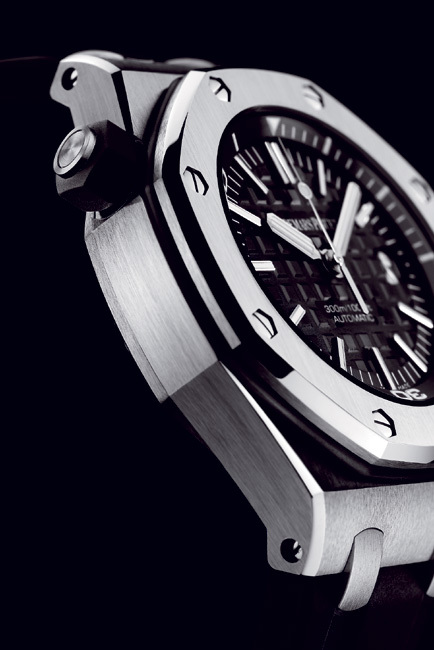 Audemars Piguet Royal Oak Offshore Diver automatique Audemars Piguet Royal Oak Offshore Diver automatique