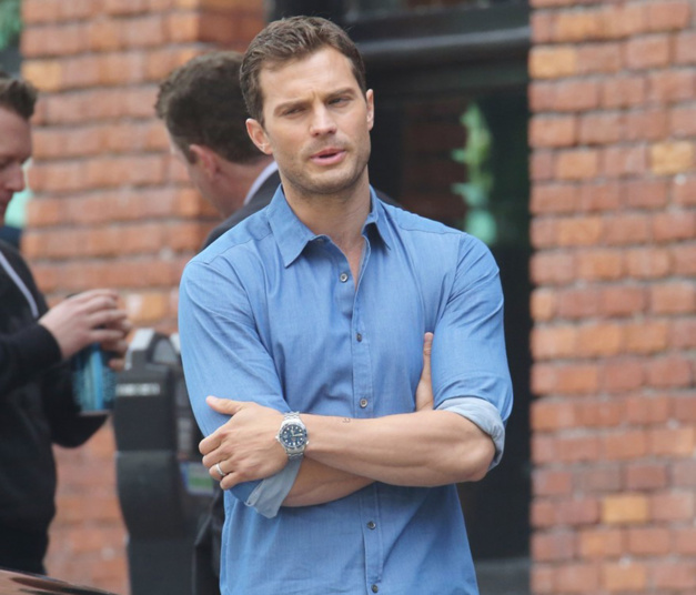 Cinquante nuances plus claires : Jamie Dornan porte une Omega Seamaster 300 m
