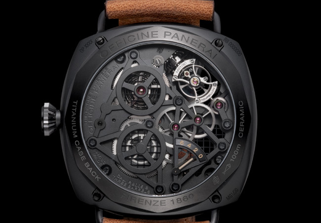 Officine Panerai Radiomir Tourbillon GMT Ceramica Lo Scienziato : massive mais si délicate…