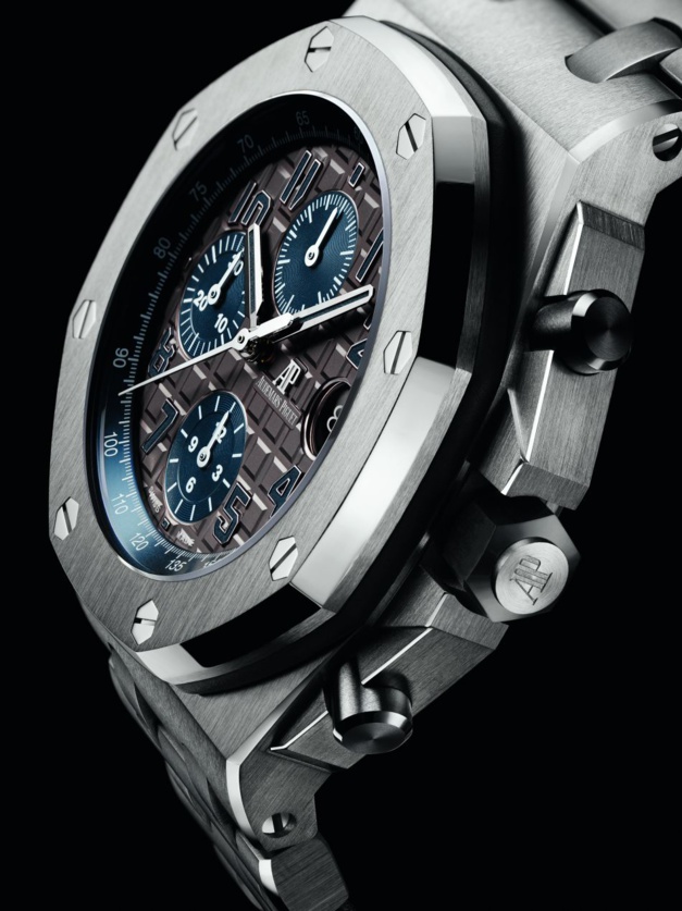 Hong-Kong : série limitée Royal Oak Offshore pour le 20ème anniversaire de la QEII Cup Hong-Kong : série limitée Royal Oak Offshore pour le 20ème anniversaire de la QEII Cup