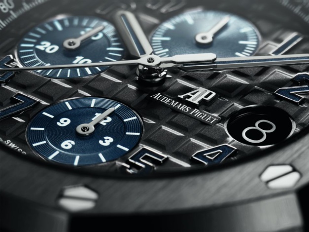 Hong-Kong : série limitée Royal Oak Offshore pour le 20ème anniversaire de la QEII Cup Hong-Kong : série limitée Royal Oak Offshore pour le 20ème anniversaire de la QEII Cup